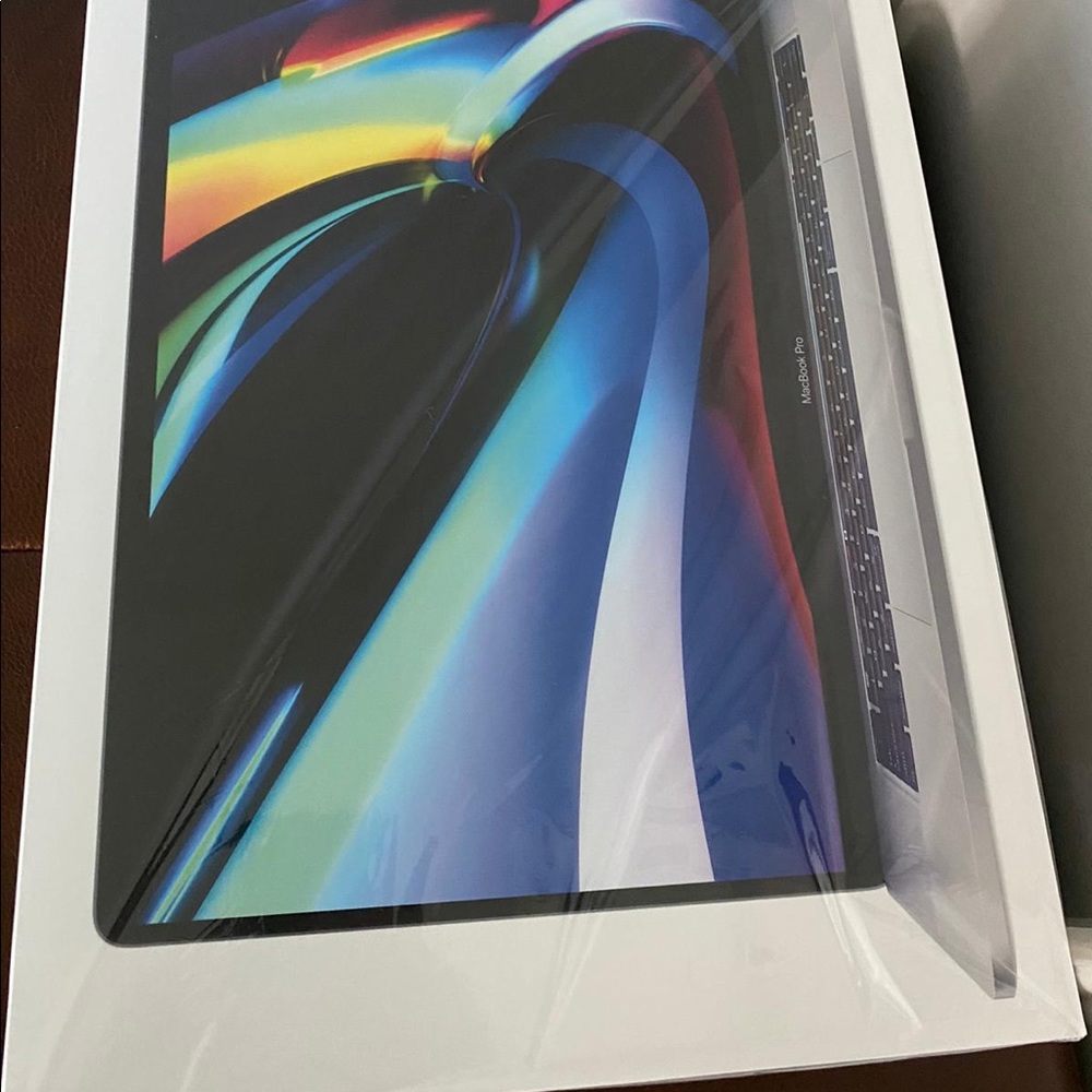MacBook Pro NEW